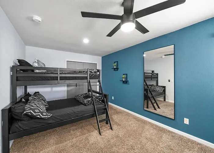 Holiday home 2 Mi To Havasu: Group Oasis W/ Views + Games Lake Havasu City
