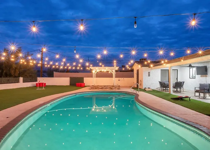 Holiday home 2 Mi To Havasu: Group Oasis W/ Views + Games Lake Havasu City