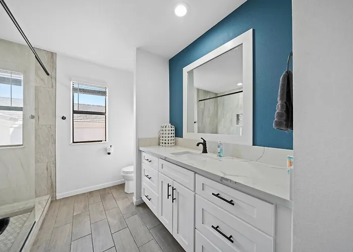 2 Mi To Havasu: Group Oasis W/ Views + Games * Lake Havasu City